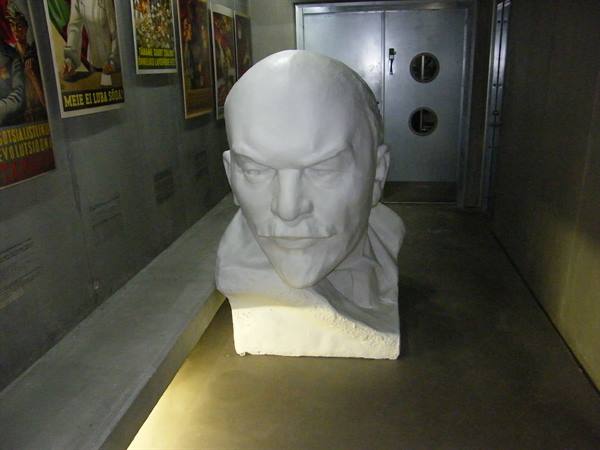 Bust of Lenin occupation museum