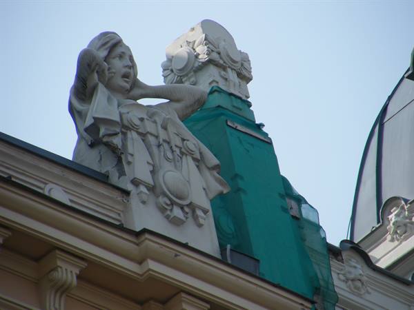art nouveau: despair