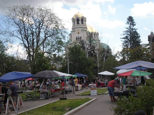 Street market around the Nevsky