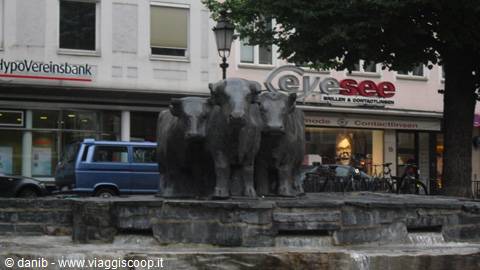 fountain of the bison