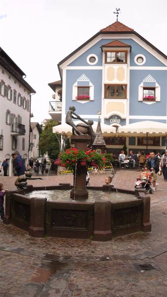 Ortisei fountain
