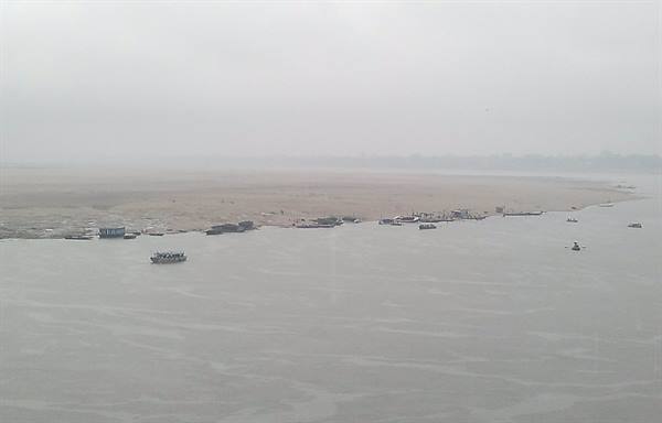 Varanasi - Ganges at dawn
