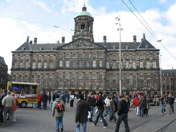 Dam Square - Royal Palace 