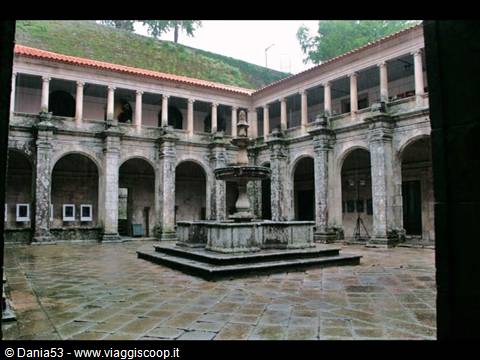 Amarante cloister of São Gonçalo church