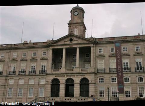 Porto-Palácio da Bolsa