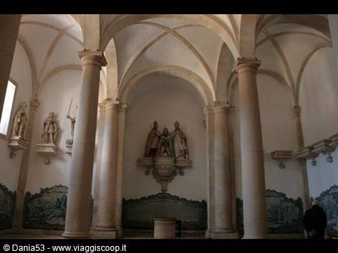 Alcobaça Monastery -hall of the kings