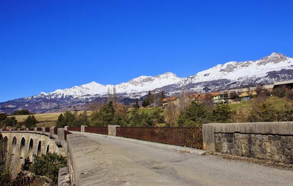 Viaduct over the Moulettes river