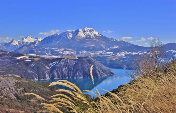 Serre Poncon Lake