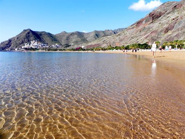 Las Teresitas beach