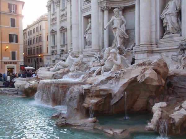 Trevi Fountain