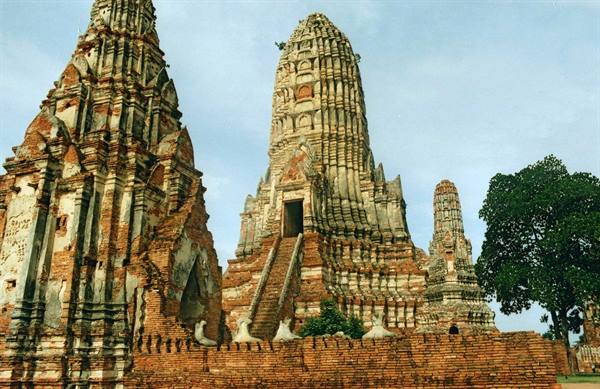 Brick prangs of Wat Chaiwatthanaram temple in Ayutthaya under daylight