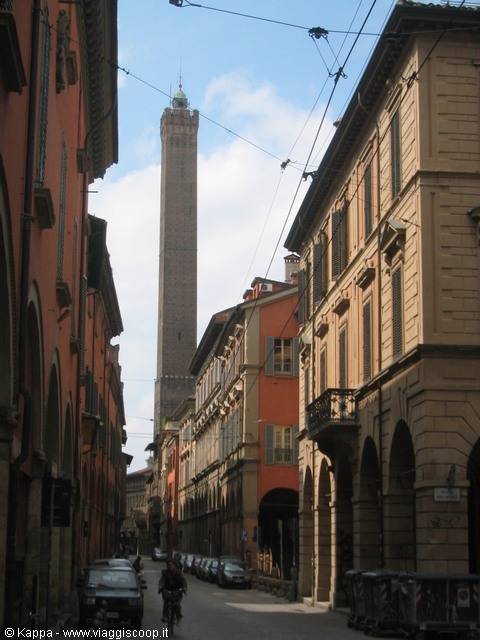 The Torre degli Asinelli