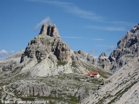 Rifugio Locatelli, below the Sasso di Sesto. Behind you can see the top of the Torre di Toblin