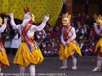 dances in paro