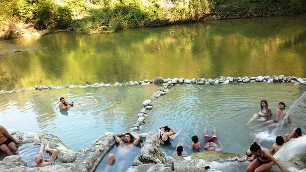 Pools of Petriolo