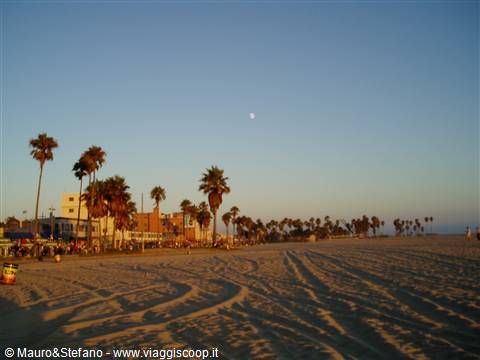 Stunning view of Venice Beach at sunset.....
