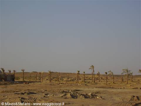 On the horizon... the desert.... how beautiful...