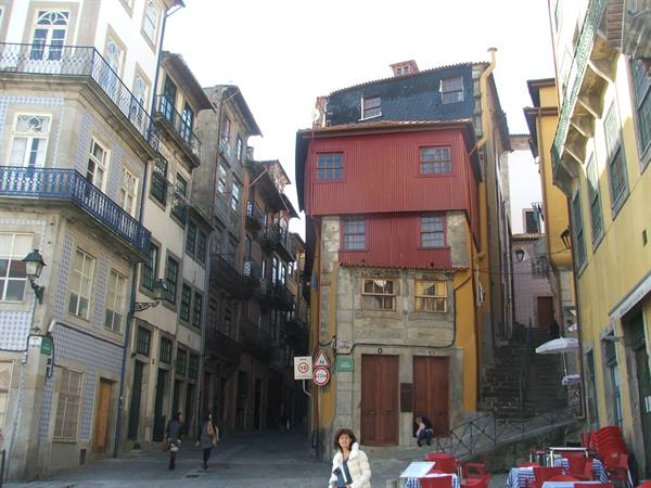 The Ribeira, details