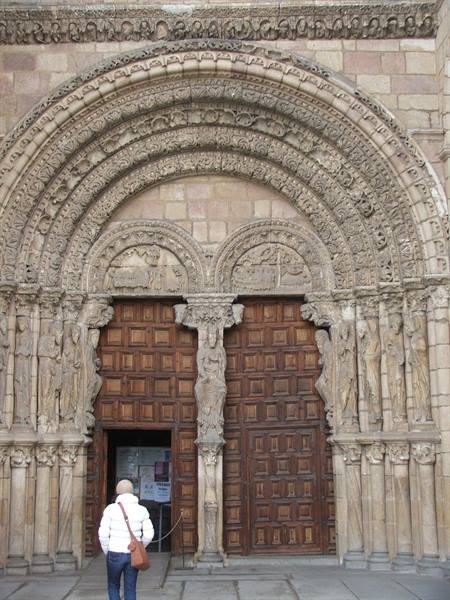 Ávila, San Vicente