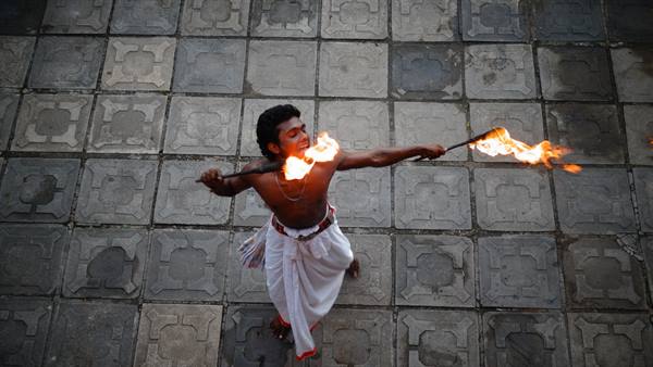 Fire eater