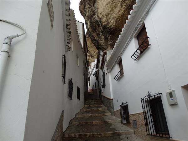 Setenil de las Bodegas