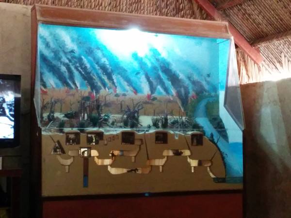 Cu Chi tunnels: cross-section!!!