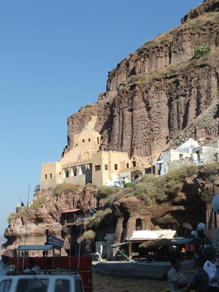 Santorini, Thira port