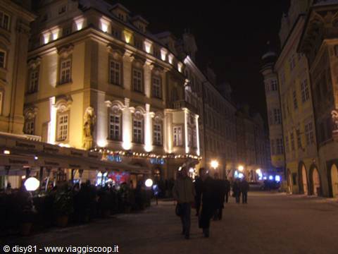 Staromestske Namesti