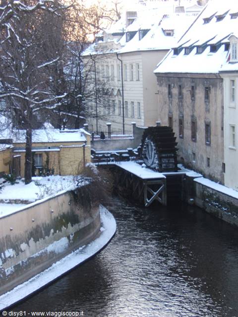 Mill, Kampa Island