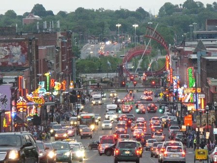 NASHVILLE - BROADWAY STREET