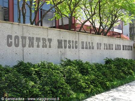 NASHVILLE - COUNTRY MUSIC HALL OF FAME