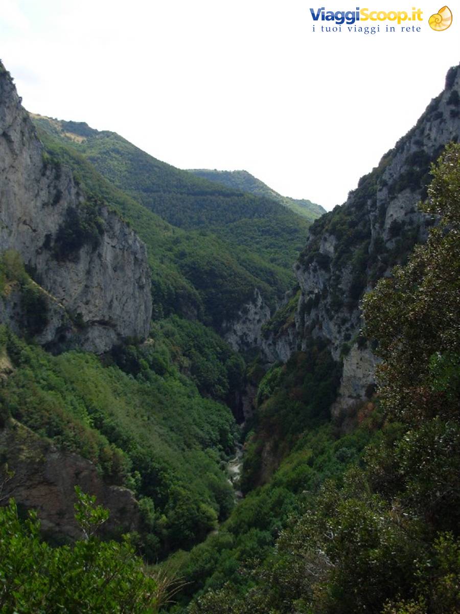 Fiastrone Gorge from above