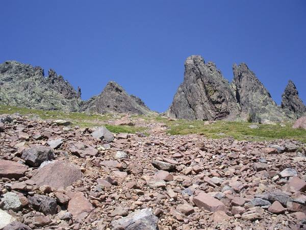 Towards the summit of Monte Cintu