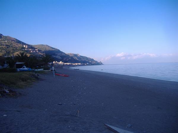 letojanni in april