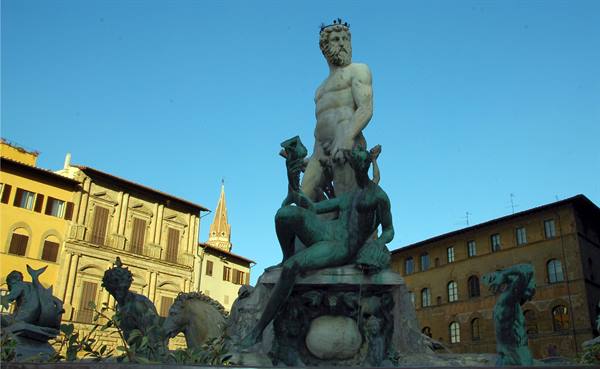 Bronze Neptune statue in the fountain of Piazza della Signoria, Florence